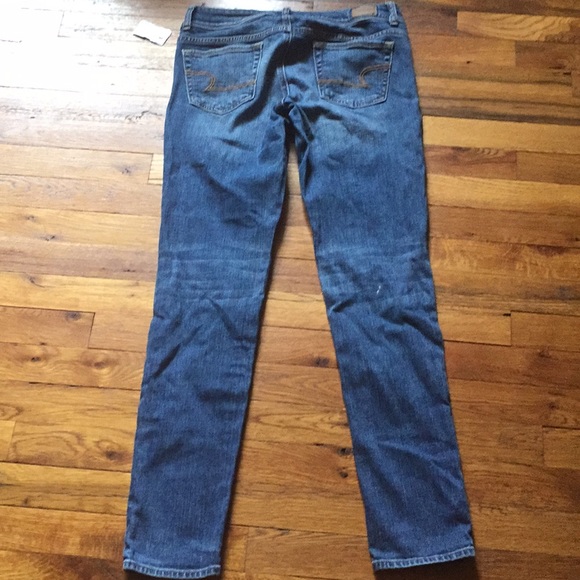 DONATED - Picture 4 of 6